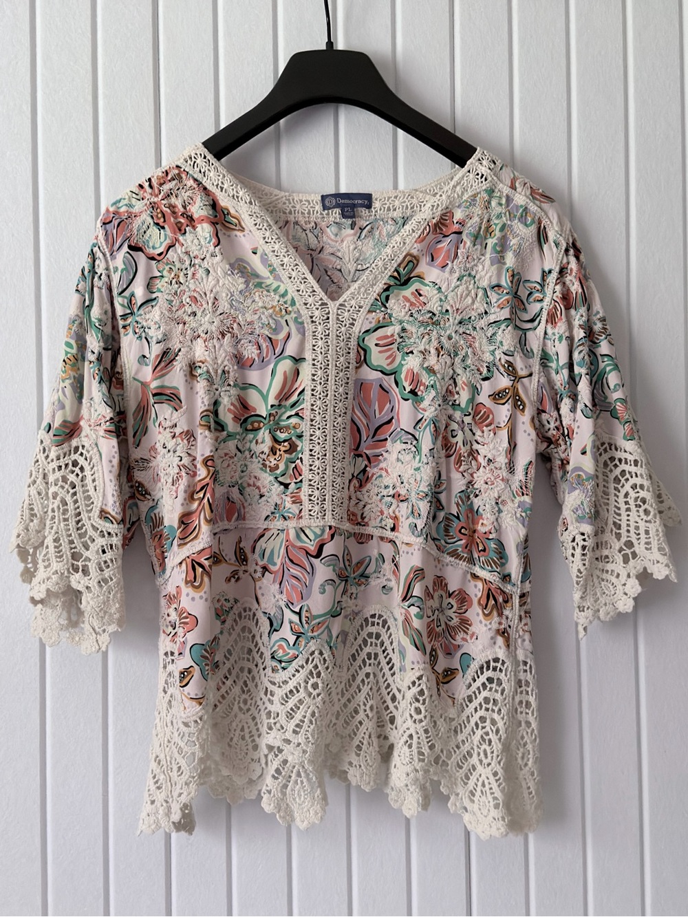 Democracy Floral Crochet-Trim Blouse